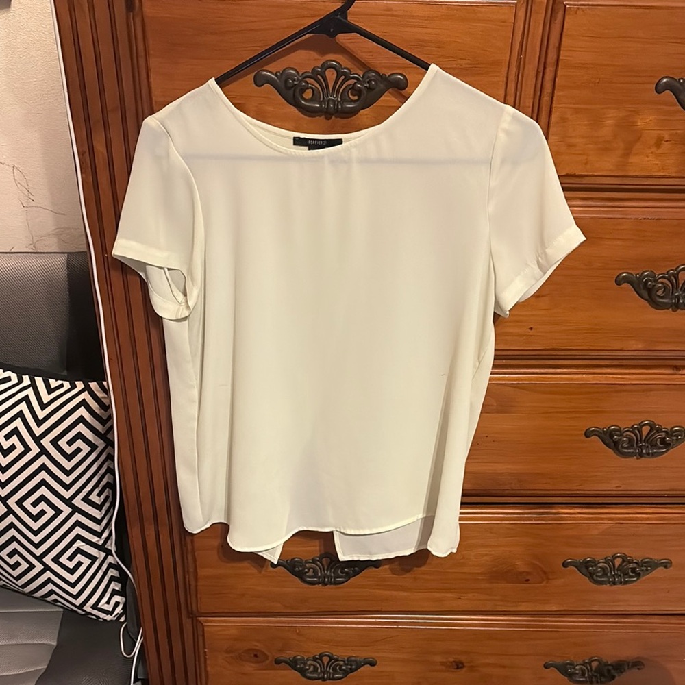 Forever 21 Cream Boxy Short Sleeve Blouse